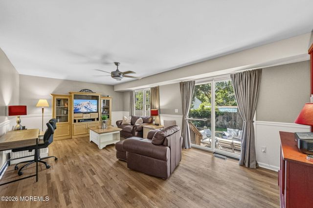 2133 4th Avenue, Toms River, NJ 08757