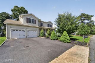 2133 4th Avenue, Toms River, NJ 08757