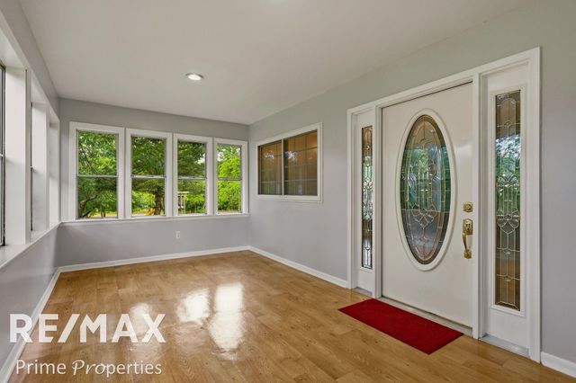 594 Lou Alice Drive, Columbiaville, MI 48421