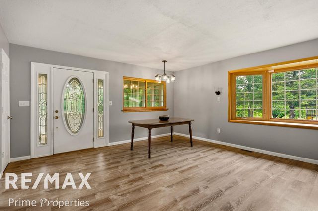 594 Lou Alice Drive, Columbiaville, MI 48421