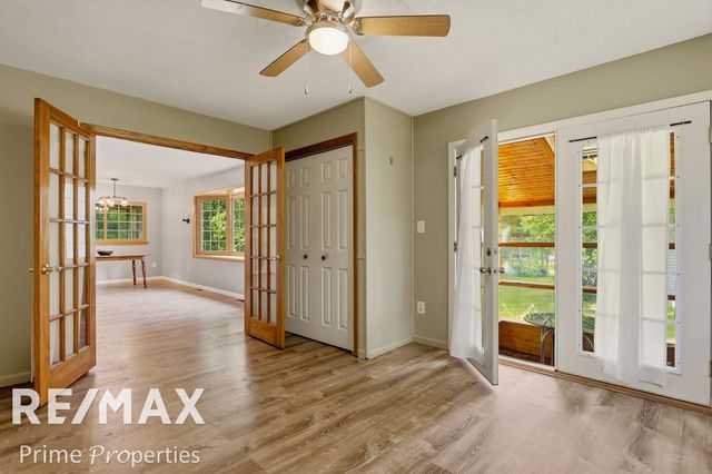 594 Lou Alice Drive, Columbiaville, MI 48421