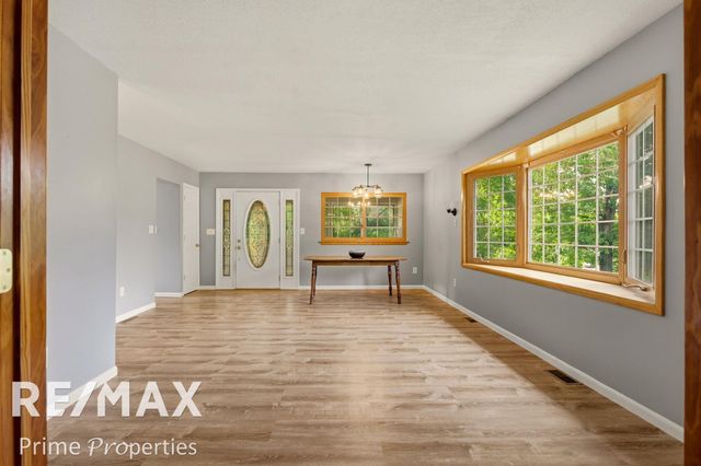 594 Lou Alice Drive, Columbiaville, MI 48421