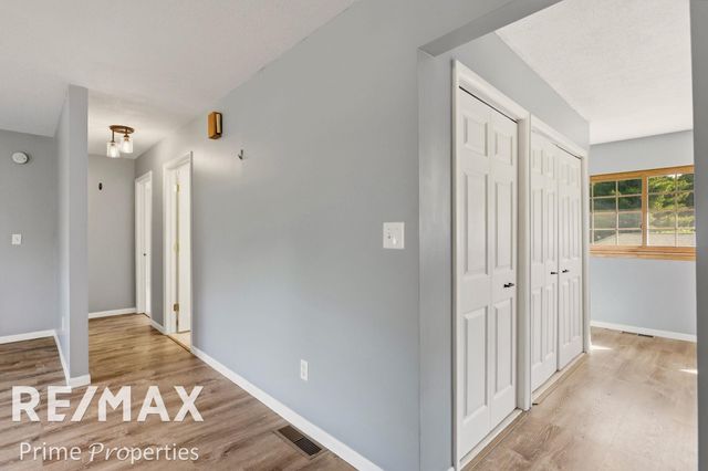 594 Lou Alice Drive, Columbiaville, MI 48421