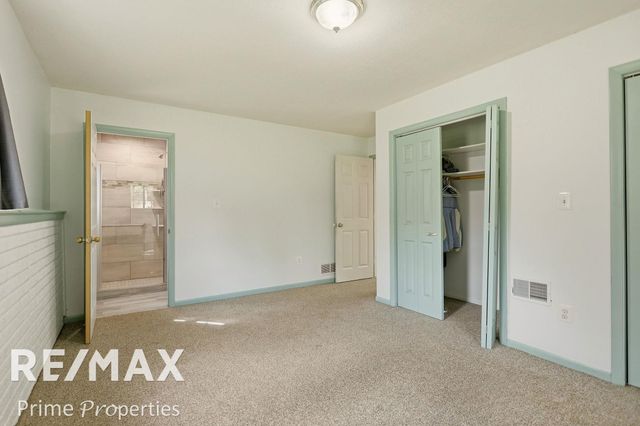 594 Lou Alice Drive, Columbiaville, MI 48421