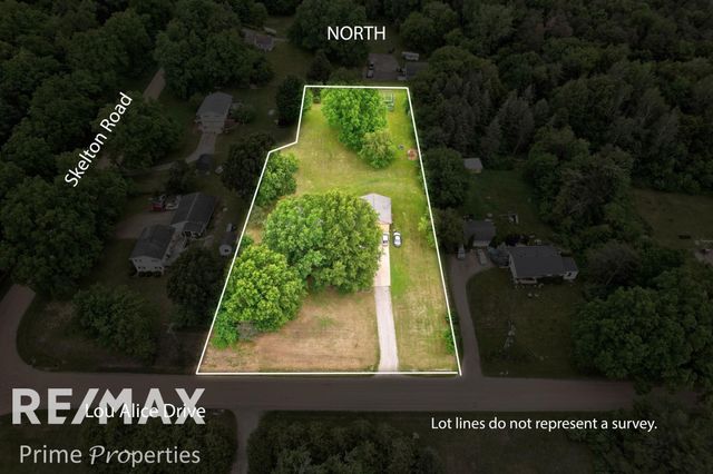 594 Lou Alice Drive, Columbiaville, MI 48421