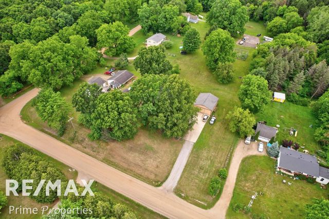 594 Lou Alice Drive, Columbiaville, MI 48421