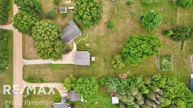 594 Lou Alice Drive, Columbiaville, MI 48421