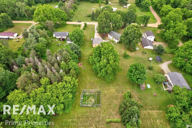 594 Lou Alice Drive, Columbiaville, MI 48421