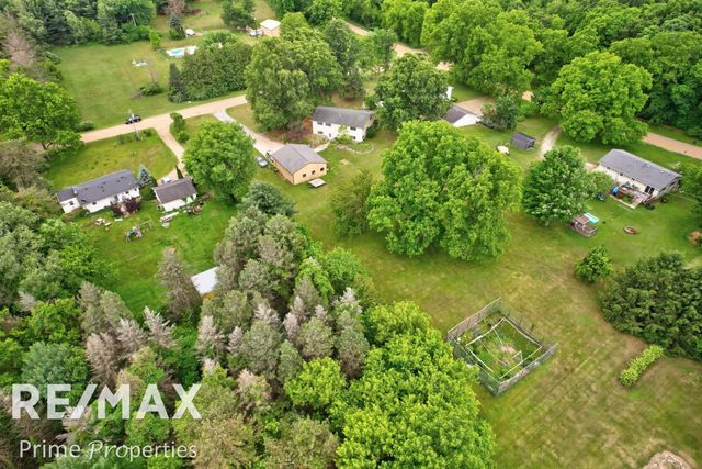 594 Lou Alice Drive, Columbiaville, MI 48421