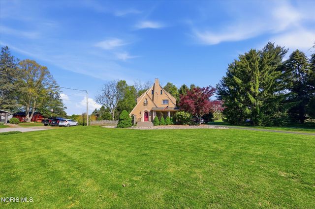 9856 S River Road, Waterville, OH 43566