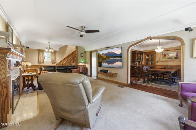 9856 S River Road, Waterville, OH 43566