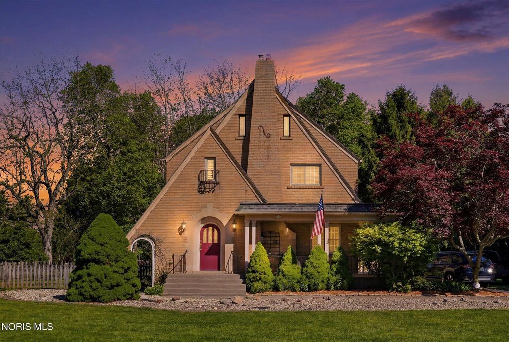 9856 S River Road, Waterville, OH 43566