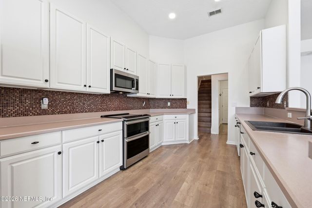 1748 ROYAL FERN Lane, Fleming Island, FL 32003