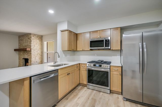 301 Algerita DR A, Georgetown, TX 78628
