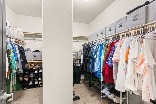 8973 Vista Pines Street, Las Vegas, NV 89178