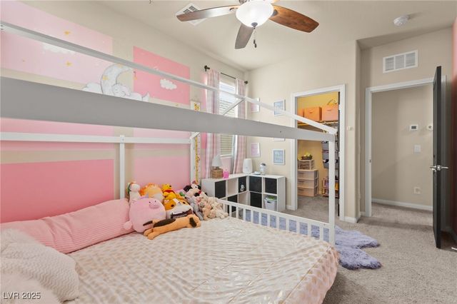 8973 Vista Pines Street, Las Vegas, NV 89178