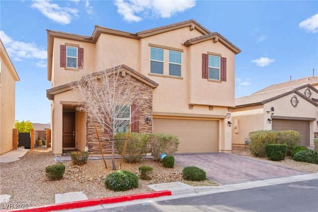 8973 Vista Pines Street, Las Vegas, NV 89178