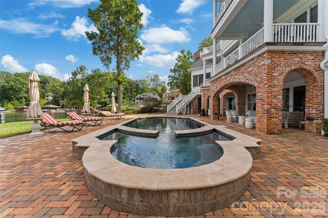 16921 Jetton Road, Cornelius, NC 28031
