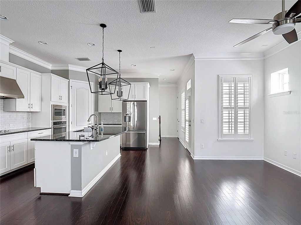 Image 8 of property listing at 1513 RESOLUTE STREET, Celebration, FL 34747