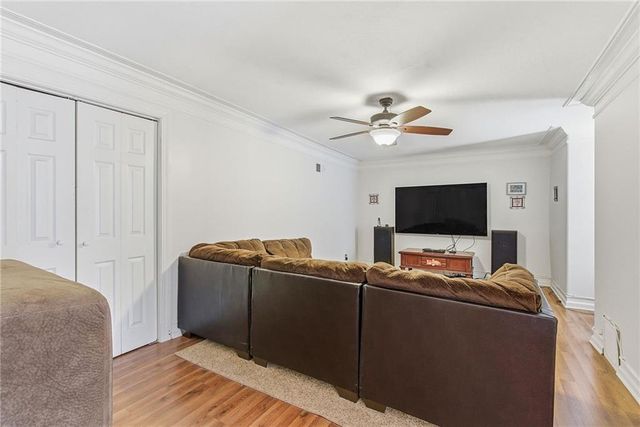 13013 Corrington Avenue, Grandview, MO 64030