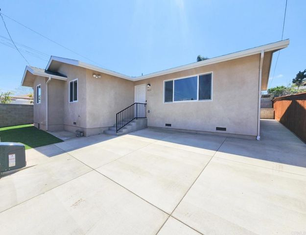 819 821 Raven Street, San Diego, CA 92102