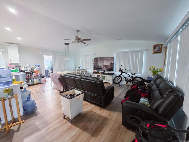 819 821 Raven Street, San Diego, CA 92102