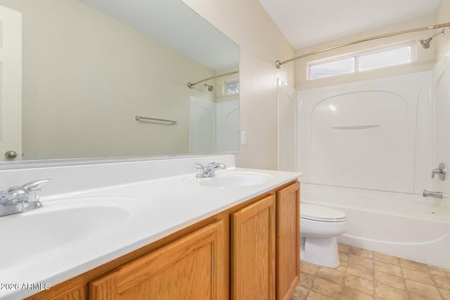10595 N 115th Drive, Youngtown, AZ 85363