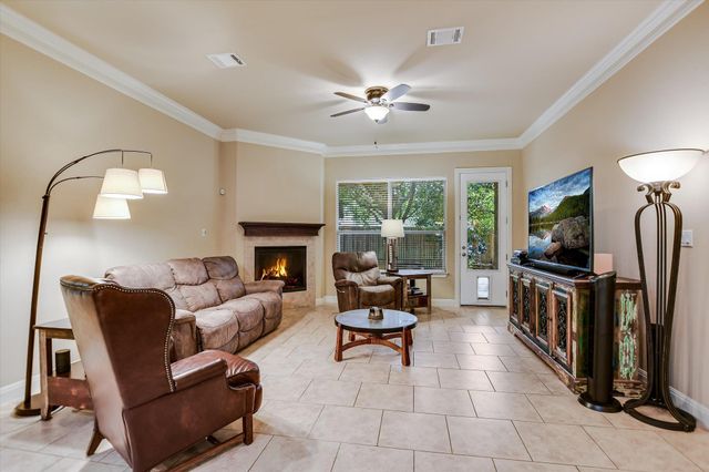 500 Victoria DR, Cedar Park, TX 78613