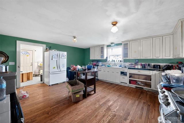 9801 Lenhart Road, Sumas, WA 98295