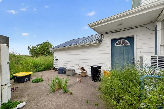 9801 Lenhart Road, Sumas, WA 98295