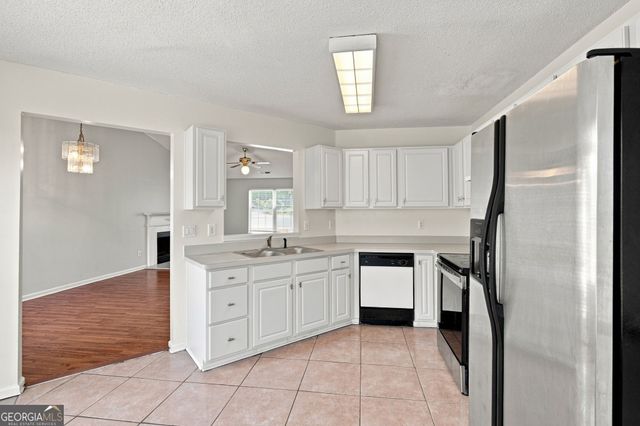 2808 Vintage Wood Way NW, Kennesaw, GA 30144