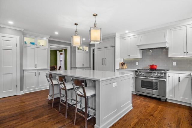 11 Redwood COURT, Wind Point, WI 53402