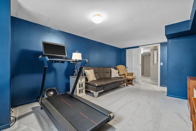 11 Redwood COURT, Wind Point, WI 53402