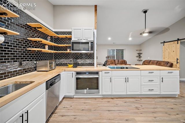 841 Dawn Break Loop, Colorado Springs, CO 80910