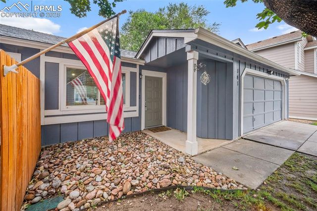 841 Dawn Break Loop, Colorado Springs, CO 80910