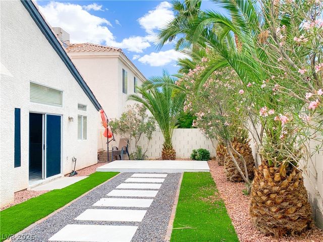 4765 Crakow Court, Las Vegas, NV 89147