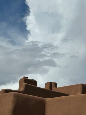 Rancho de Abiquiu, Abiquiu, NM 87510