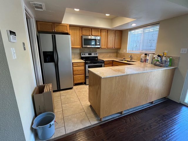 6416 Bankside Drive 42, Houston, TX 77096