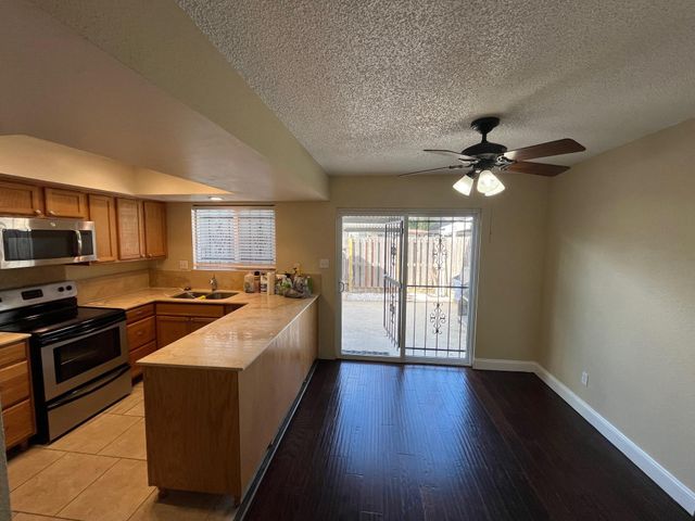 6416 Bankside Drive 42, Houston, TX 77096