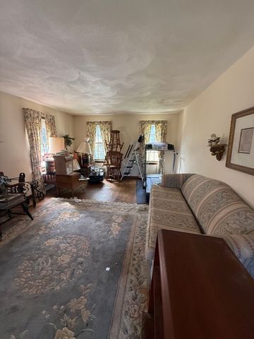 87 Wesson Ter, Northborough, MA 01532