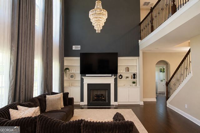 3305 Linstead Court, Loganville, GA 30052
