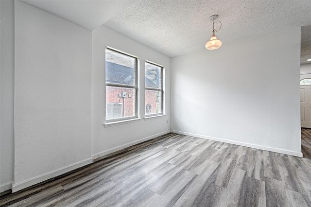 5348 Cameron Drive, Grand Prairie, TX 75052