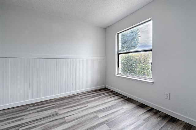 5348 Cameron Drive, Grand Prairie, TX 75052