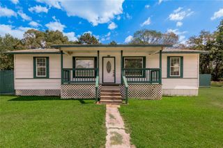 1008 Trinity Cut Off, Huntsville, TX 77320