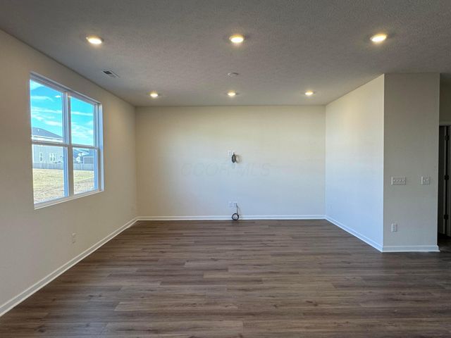 330 Honeysuckle Street, Lot 328, South Bloomfield, OH 43103