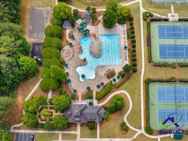 602 Brookwater Drive, Stockbridge, GA 30281