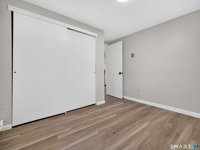 17 Grove Street, New London, CT 06320
