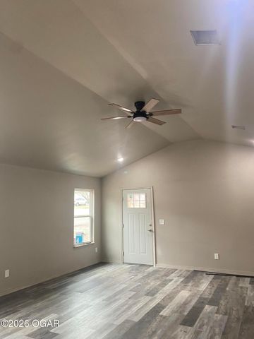 203 N Oliver Avenue, Joplin, MO 64801