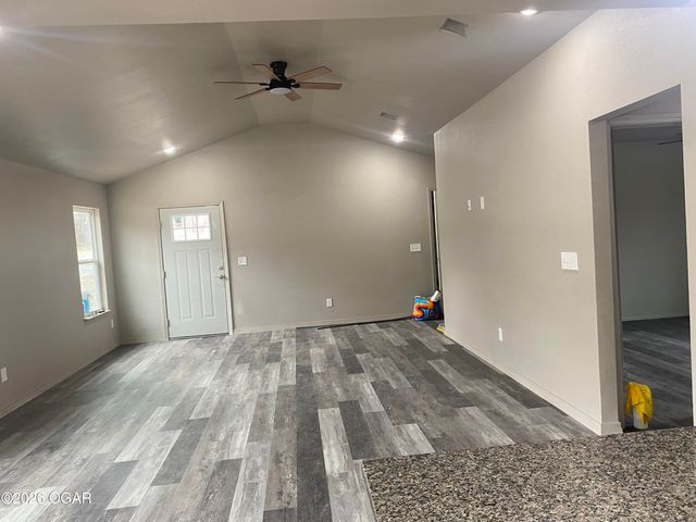 203 N Oliver Avenue, Joplin, MO 64801