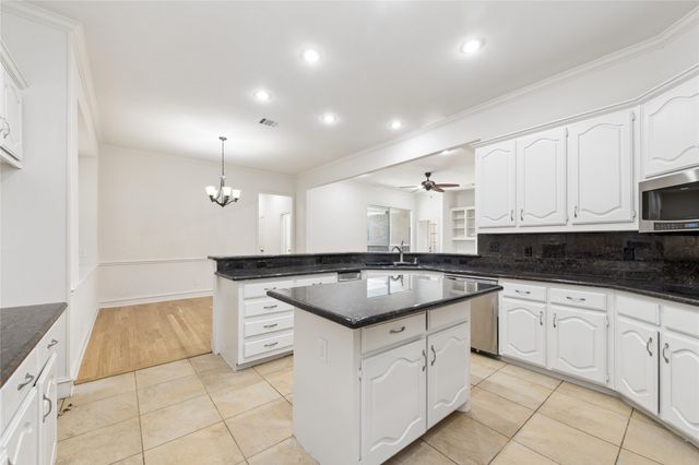 5104 Longwood Court, Plano, TX 75093